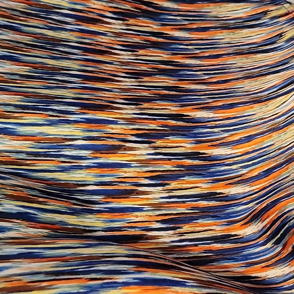 nikkies Threads, Size M , Multi colored - Picture 4 of 4